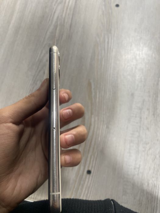 Iphone 11pro  sotiladi