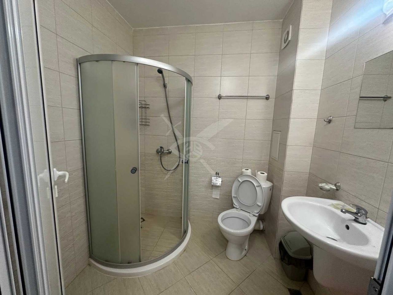Продава се Двустаен апартамент в Поморие - 54 кв.м за 1556 €/кв.м - Снимка #5