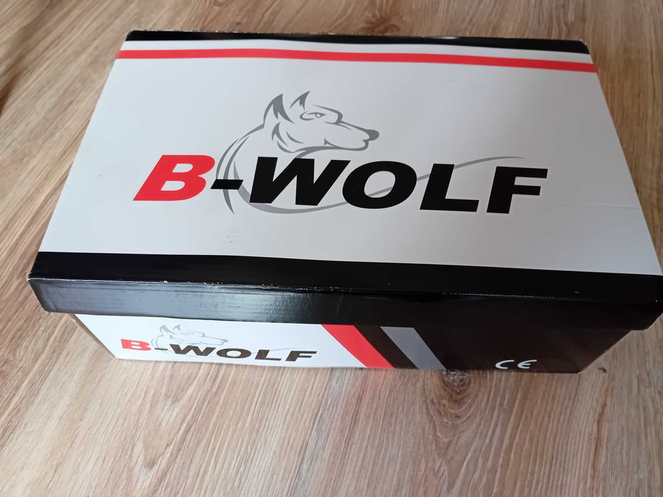 Продавам зимни работни обувки B-wolf