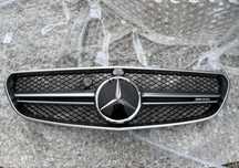 Оригиналнана предна решетка маска от Mercedes C63 AMG W205