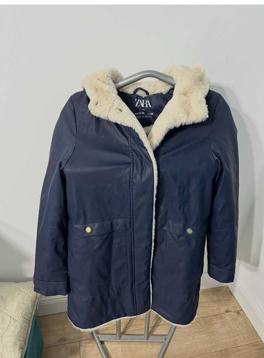 Vand la super pret, geaca fete!