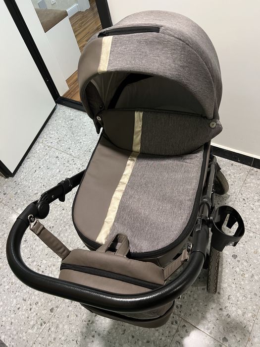 Продам коляску 2в1 Bexa Air