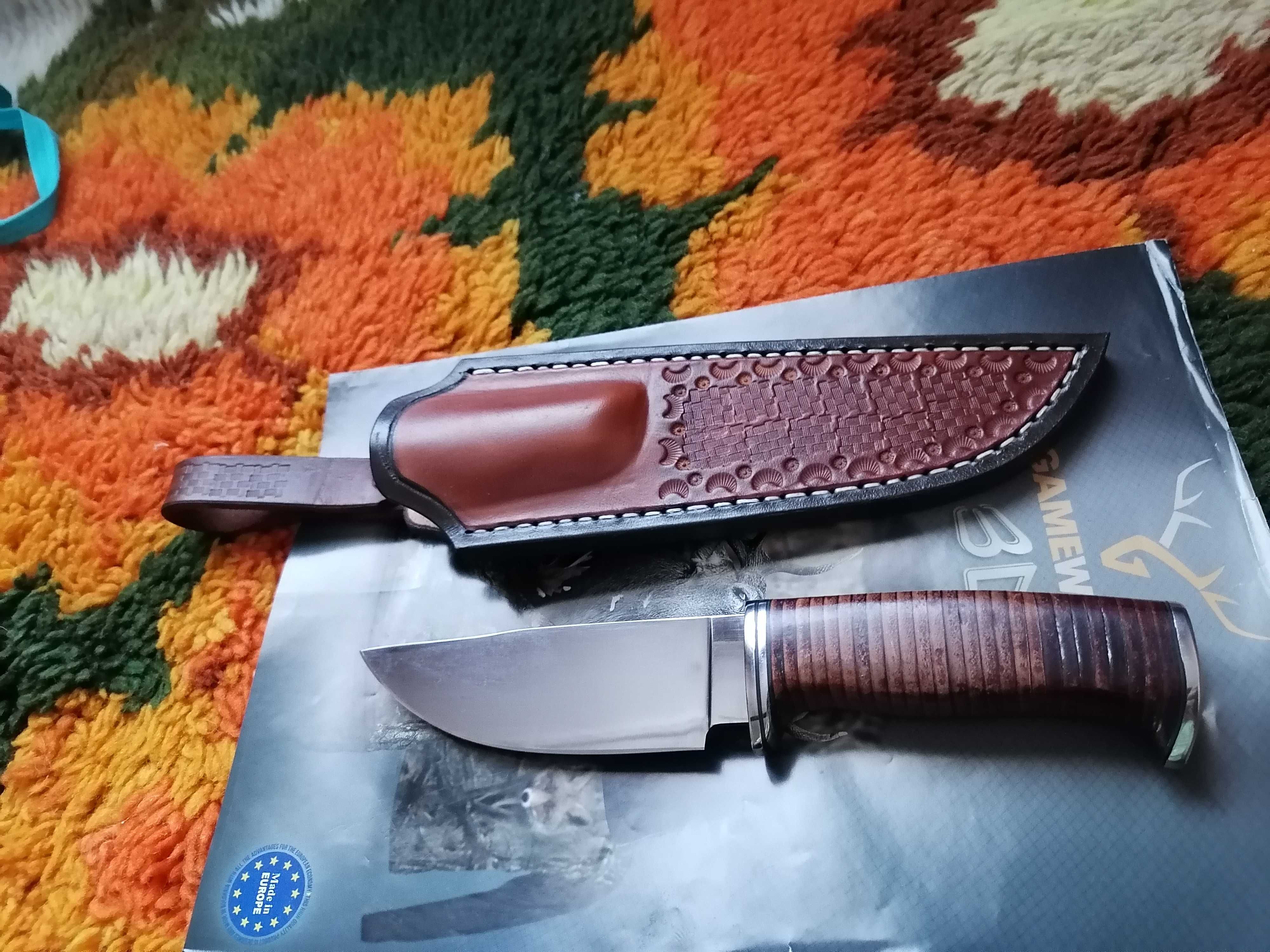 Нож от танкова шпилка кован.
