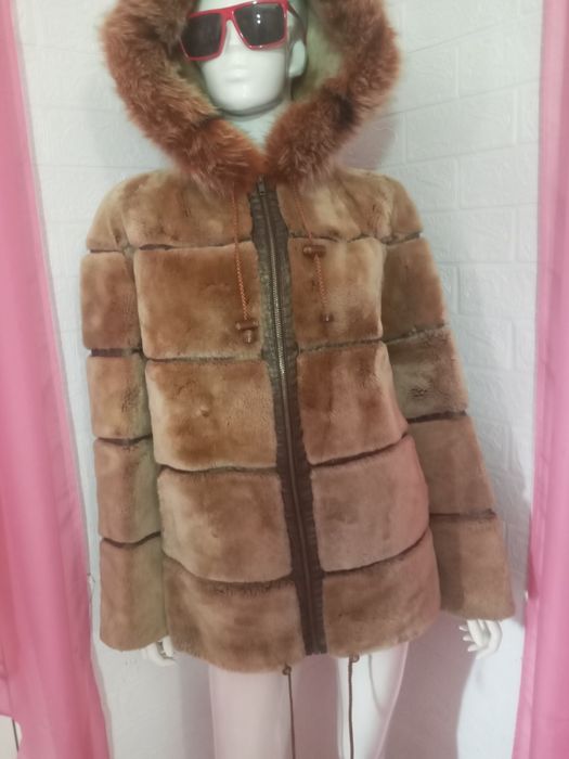 Одежда продам,все вещи почти новые