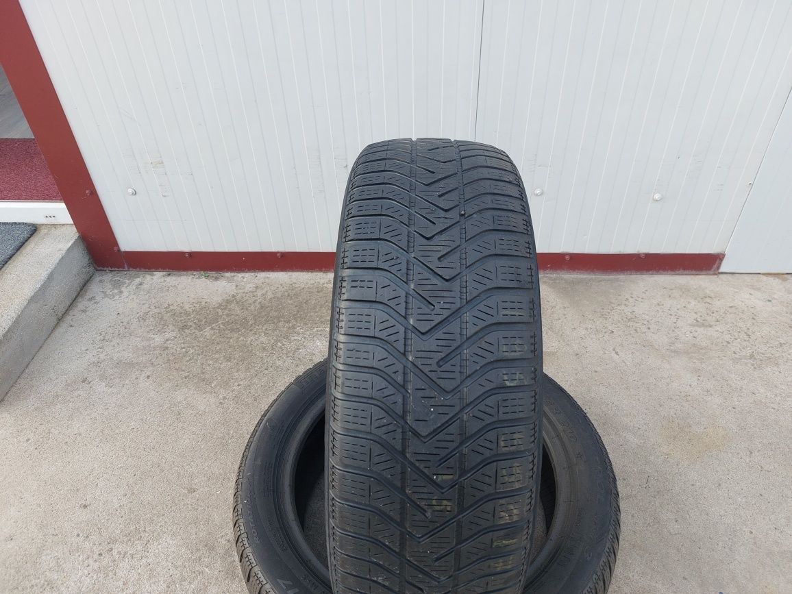 100 lei bucata! Doua anvelope M+S/IARNA 195 55 17 Pirelli