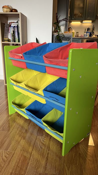 Vand raft pentru jucarii