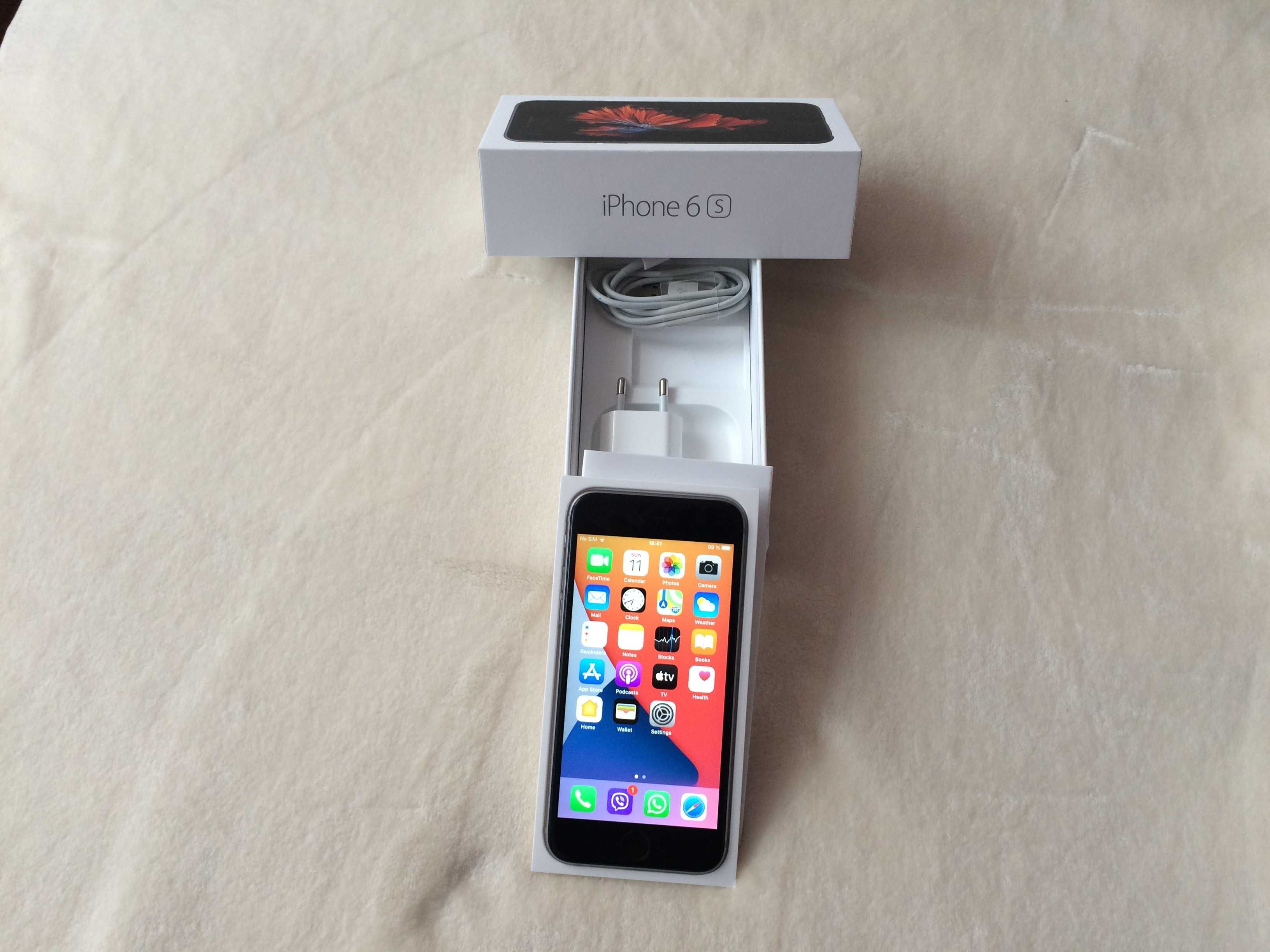 Смартфон  iPhone   6s 32GB