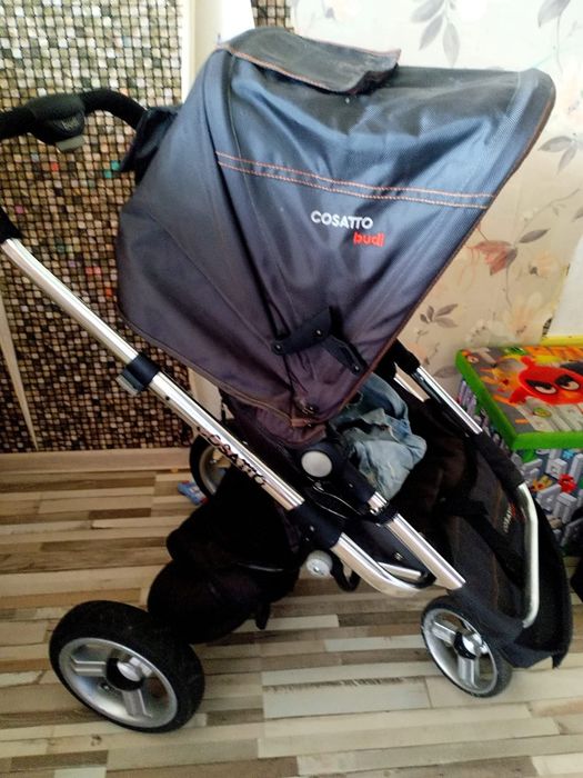 Бебешка количка 2в1 с летен и зимен кош на Cossato