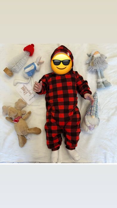 Новогодний комбинезон с шапкой