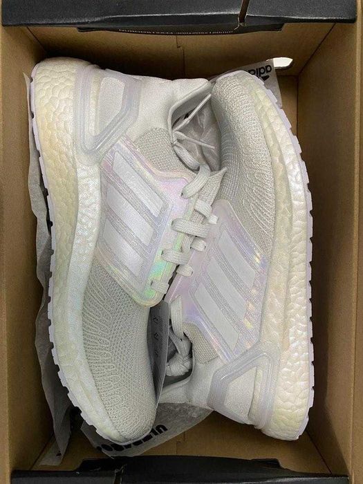 Оригинални маратонки * ADIDAS ULTRABOOST 20  Pearl  * EU42 ,43 1/3
