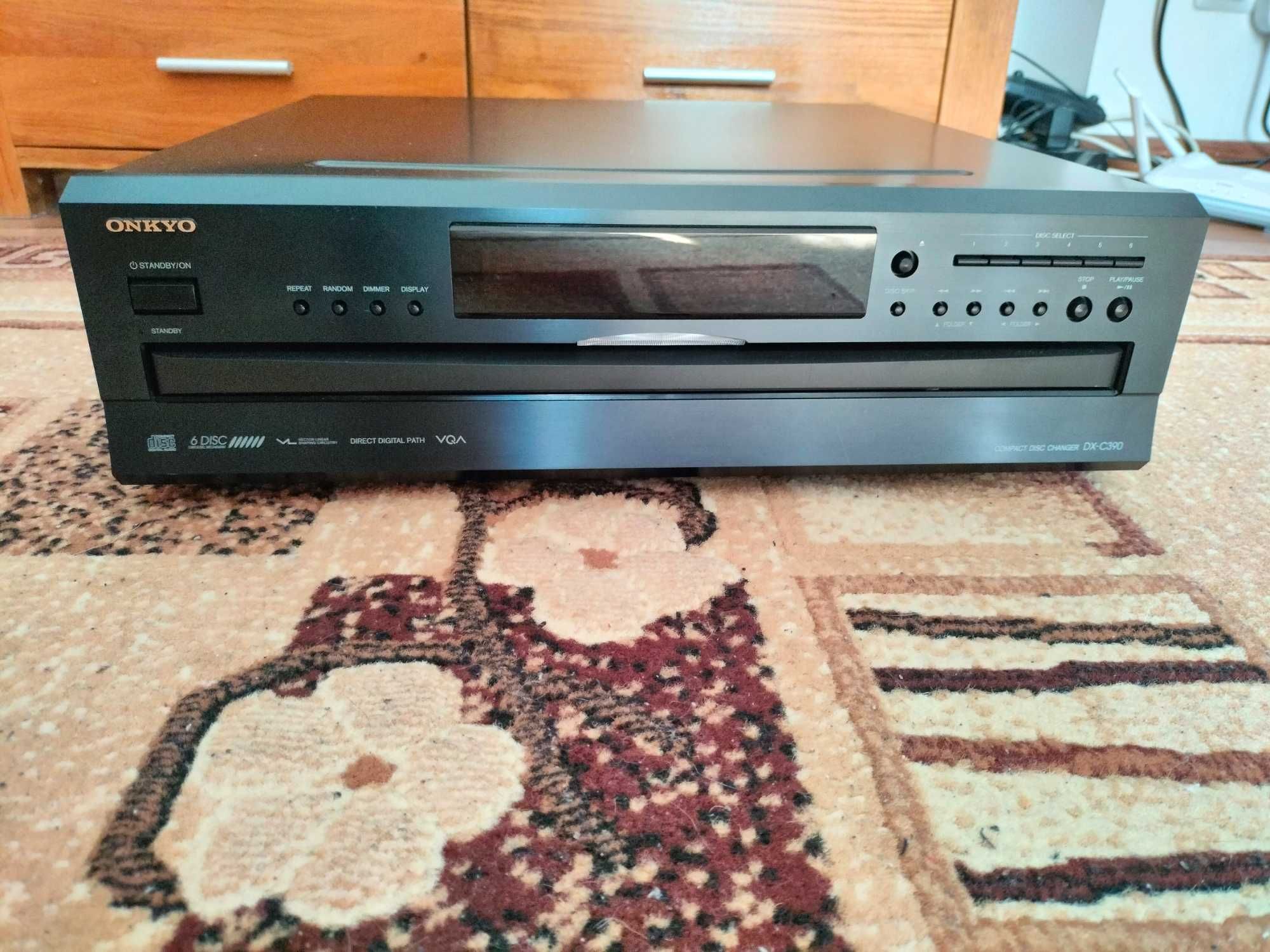 Onkyo DX-C390 cu 6 discuri
