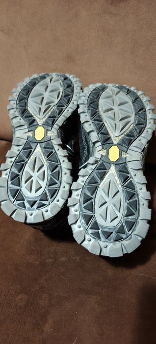 Ghete drumeție Saucony Adventerra