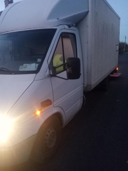 Продавам Мерцедес Спринтер