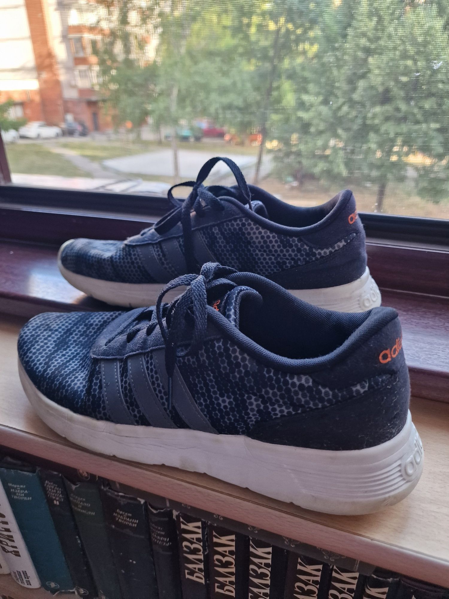 Обувки Adidas 44-ти номер