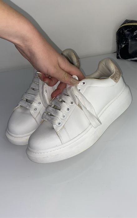 Tenisi aldo de piele