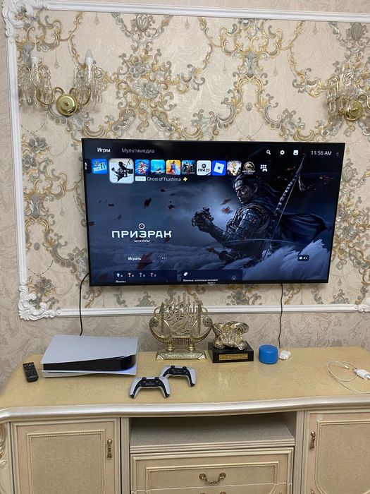 PlayStation 5 + god of war, last of us, ghost of tsushima, fifa, gta v