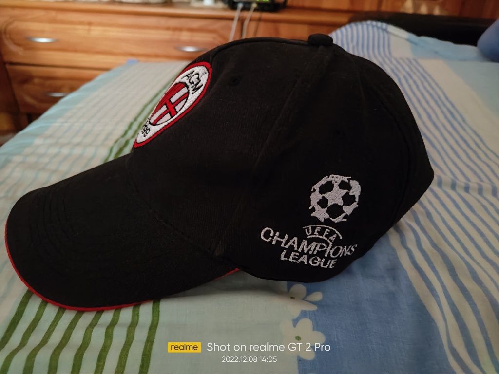 Șapcă AC Milan - logo brodat UEFA Champions League