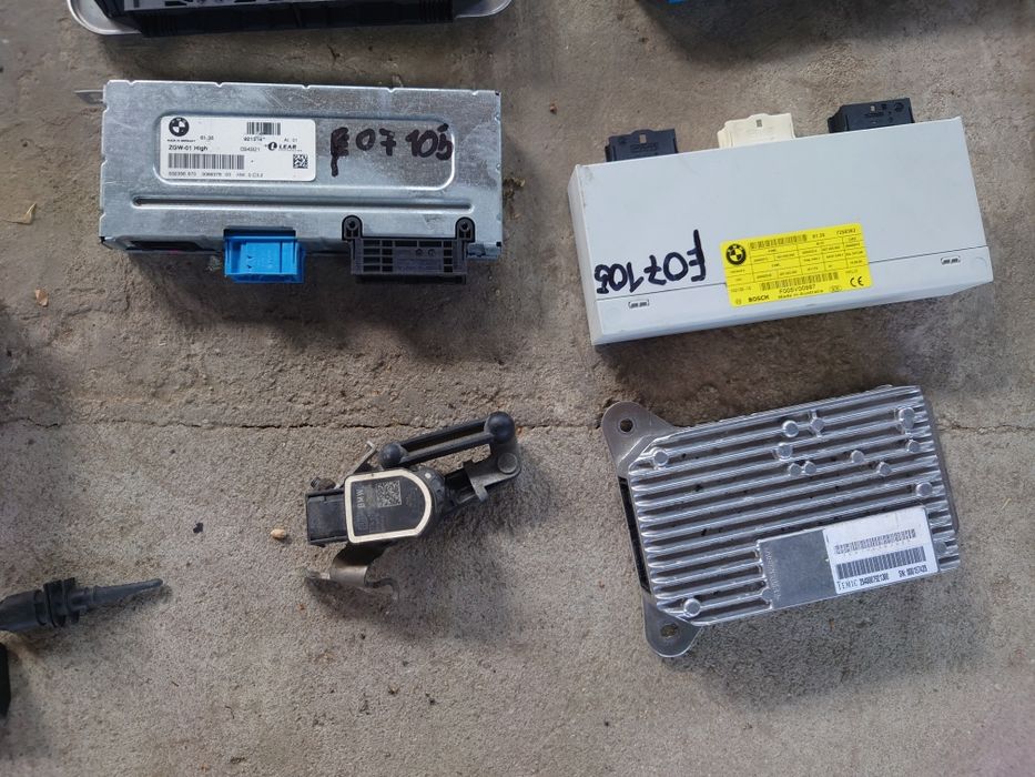 БМВ Ф07 Модул бутон бутони автопилот лостчета клаксони бушони BMW F07