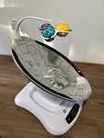 Електрическа бебешка люлка 4MOMS MamaRoo 4.0