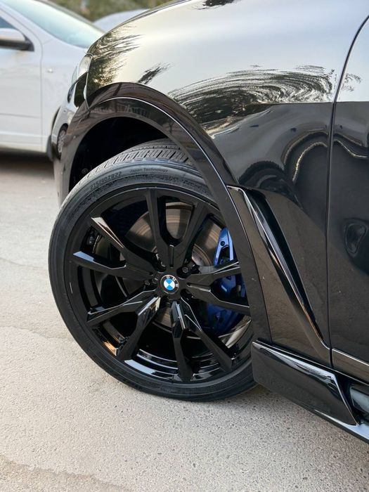 BMW X7 M50i возможно приобрести в рассрочку