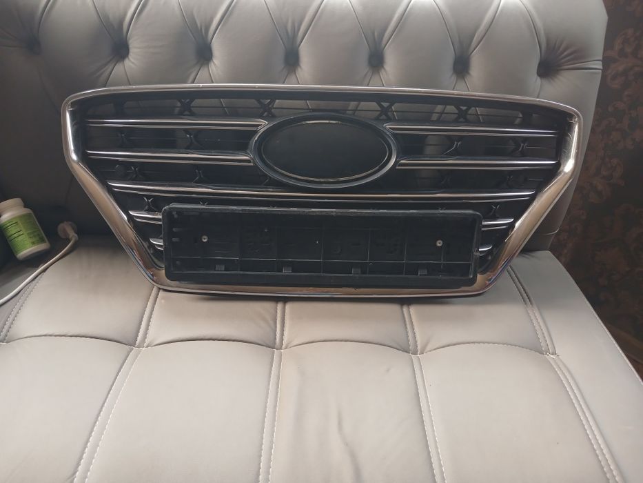 Решетка радиатора на хюндай грандеур IG 2018 год