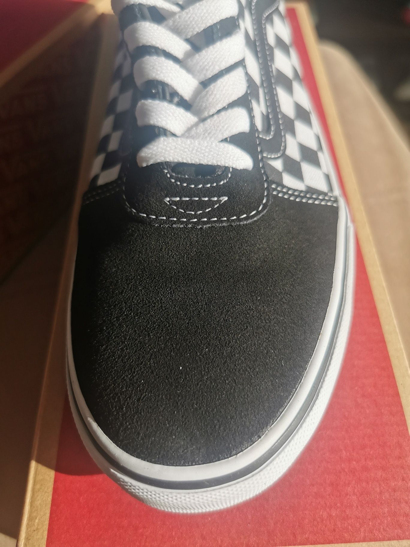 Vans Ward Chechered Trainers Chk Blk/Wht.