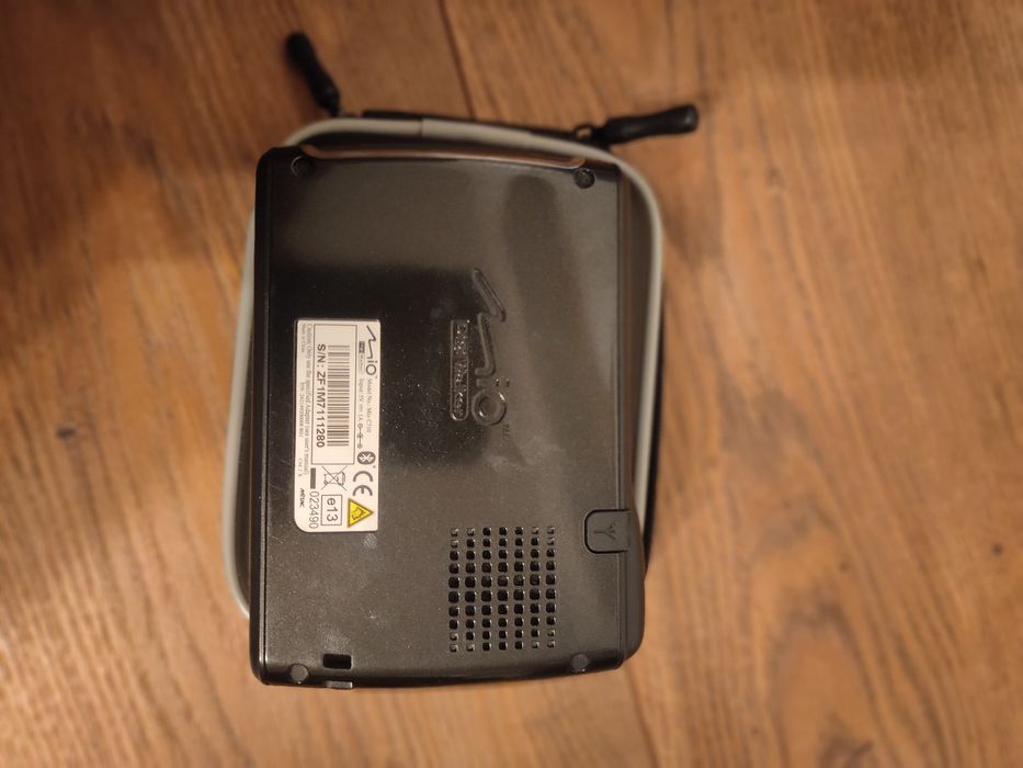 Navigatie si detector radar