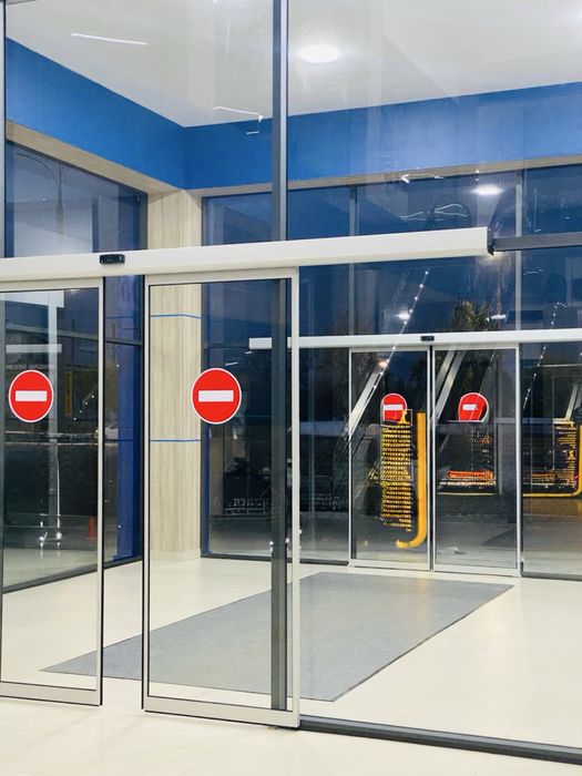 Сенсорные двери / Sensorli avtomatik eshiklar / Zamonaviy kirish tizim