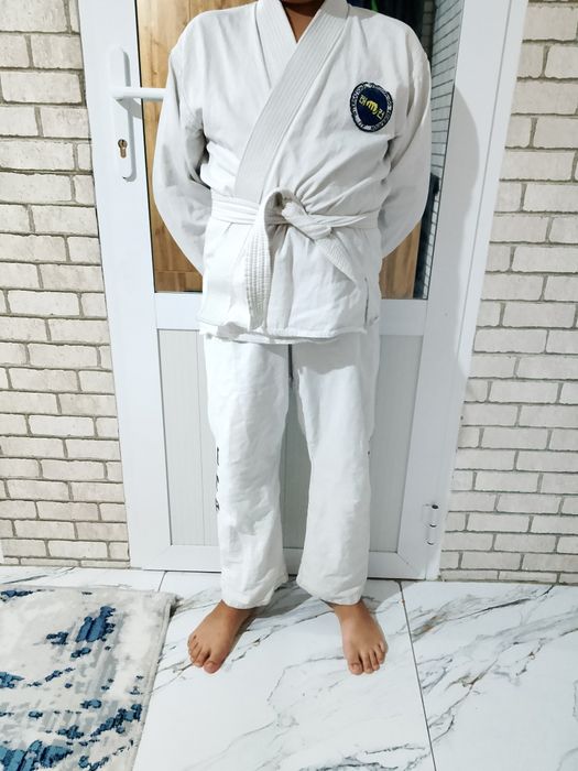 Продается кимоно тквандо