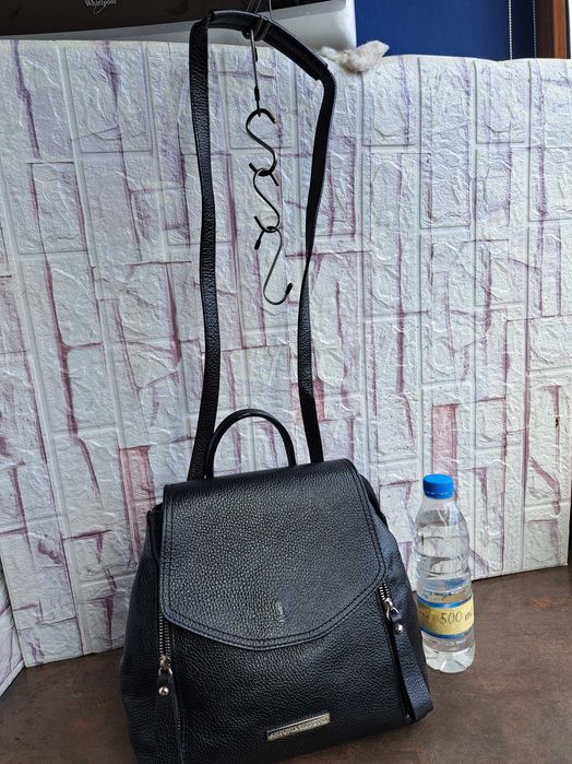 дамска раница,черна кожена,чанта-естествена кожа