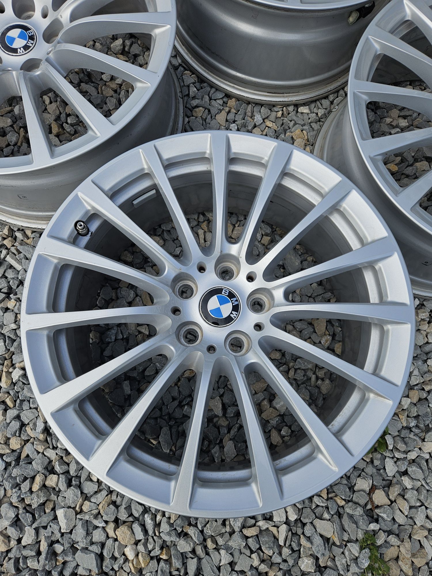 5х112.18.цола.8.ж..ет.30. оргинални BMW