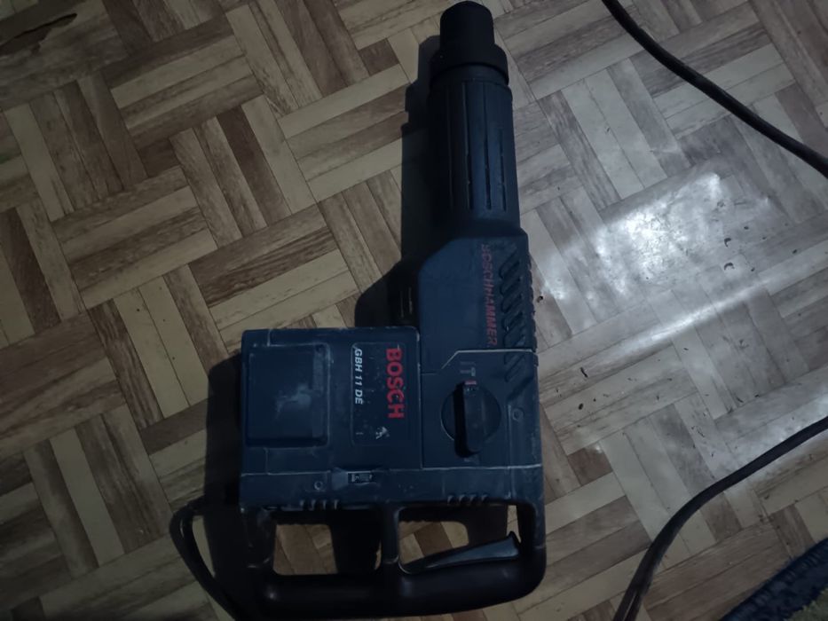 Ciocan rotopercutor  Bosch GBH11 DE