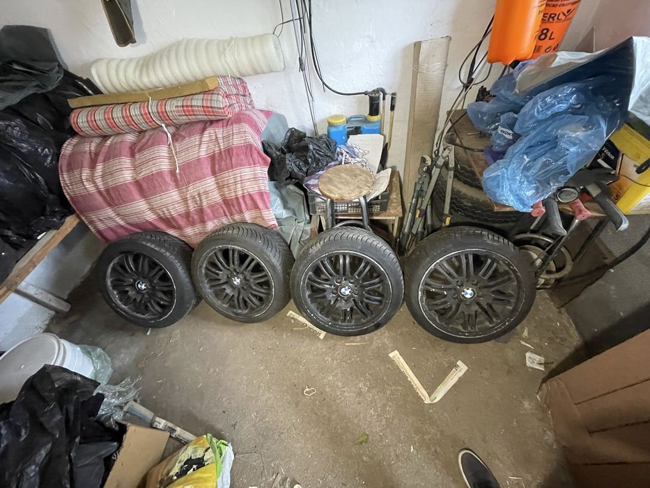 Джанти със зимни гуми 205/45/17