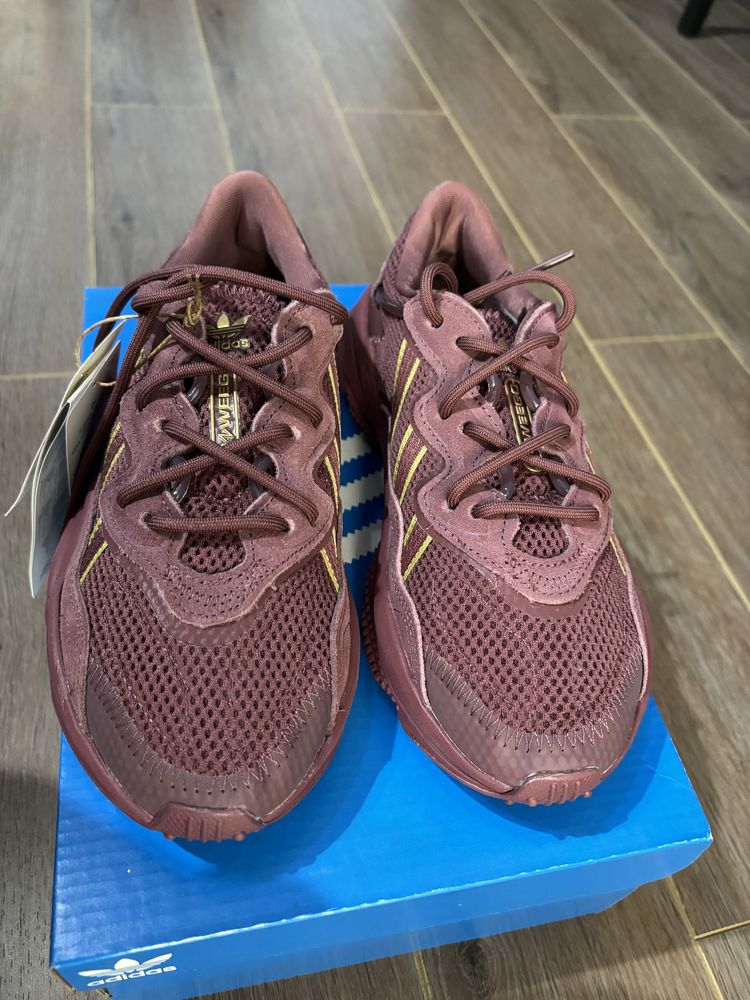 Adidas Ozweego Burgundy