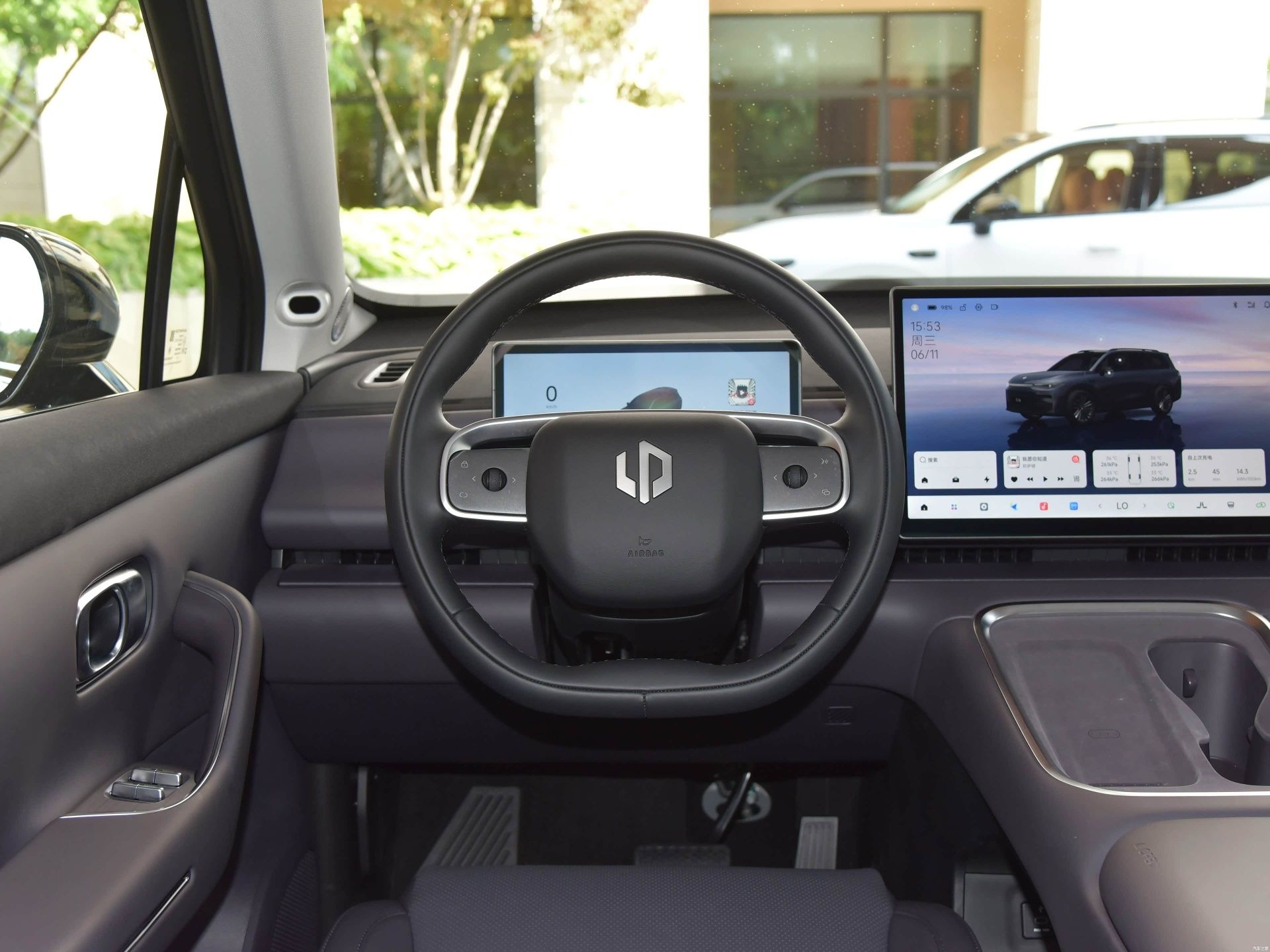 Leapmotor C16 200 Hybrid Premium