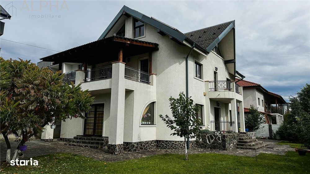 Casa Spatioasa 5 Camere, 325mp utili si Foisor, Teren 534mp