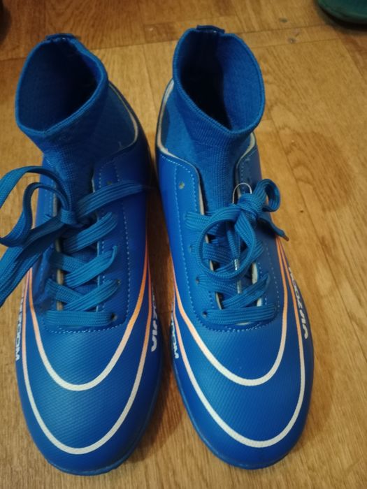 Обувь для футбола