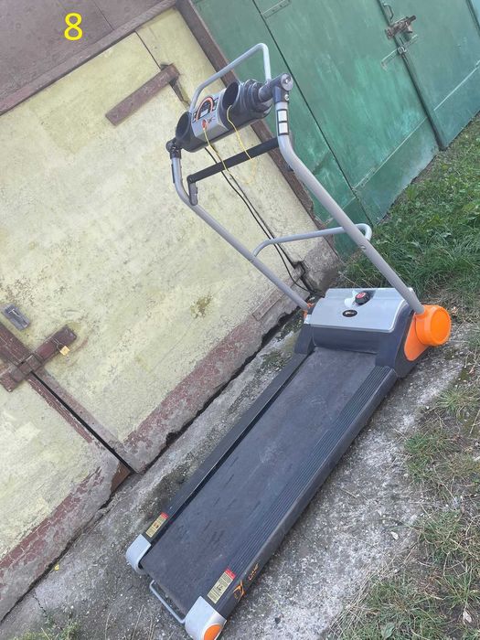 Vând aparate profesionale pentru sală de fitness