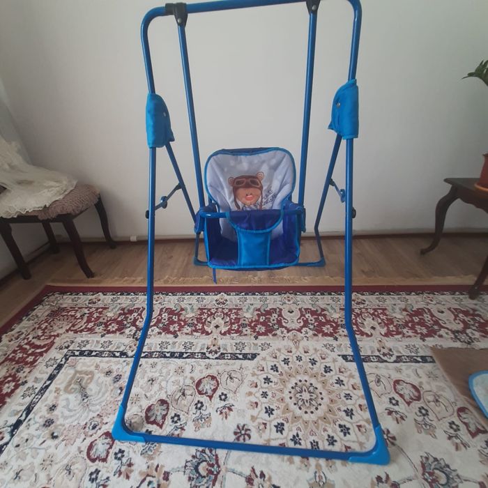 Детская качеля