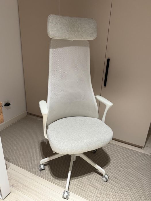 Scaun birou Ikea ca nou