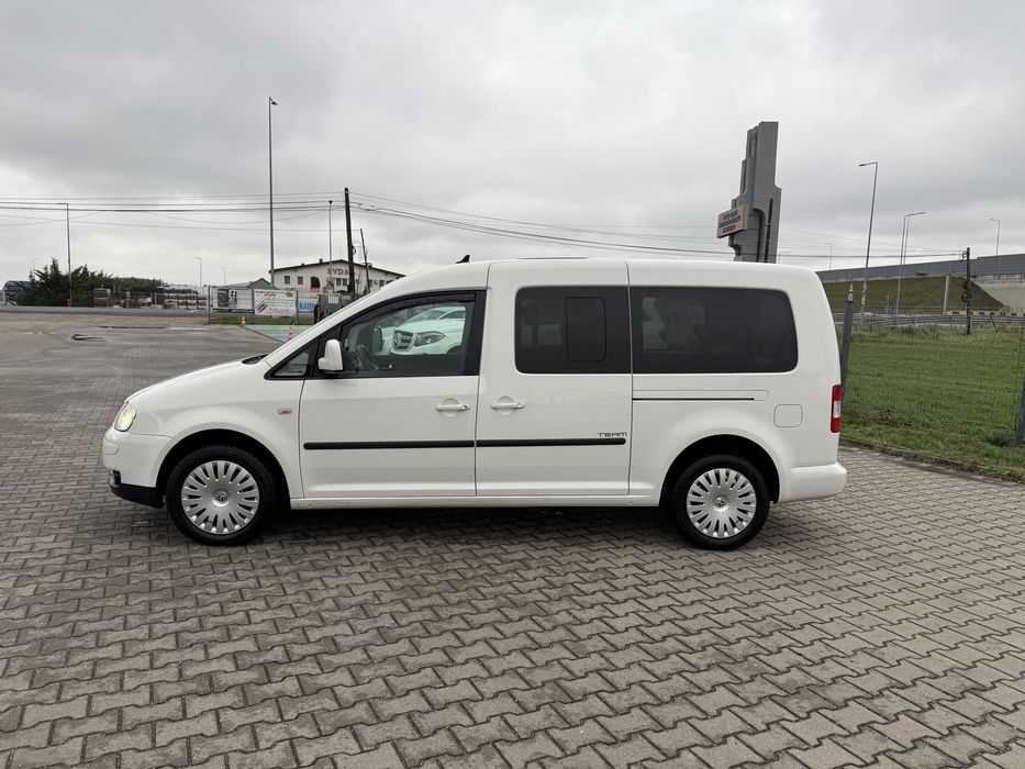 Caddy Max  2.0 / Vand sau schimb 140 cp 7 locuri