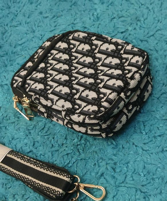 Borseta Dior - Multilogo (geanta)