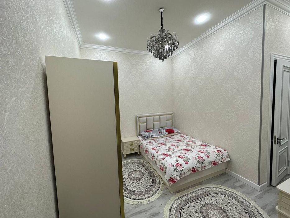 Yunsobod zenit tiklanishda tayor uchaska sotiladi 360000$min