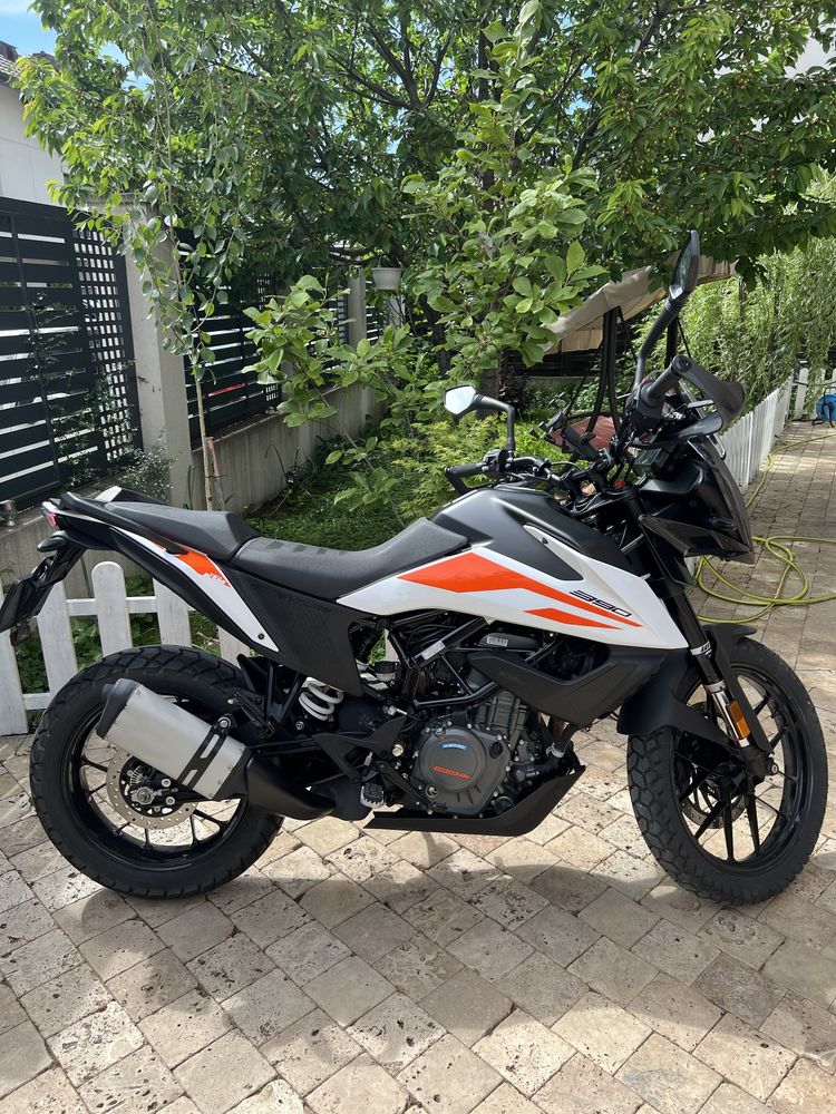 Motocicleta KTM ADVENTURE 390