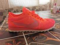 Маратонки nike обувани 5 пъти. Летен модел мрежест.