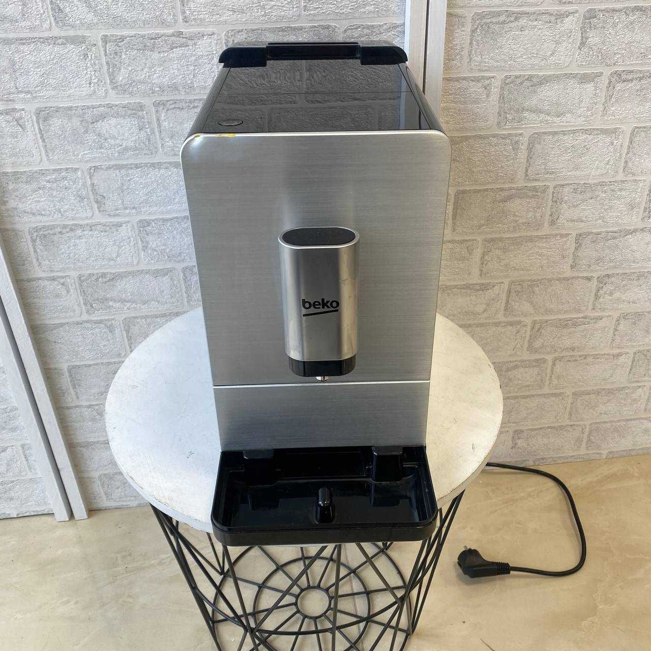Кафеавтомат Beko CEG5301X еспресо кафемашина самопочистване 1350W 1.5L