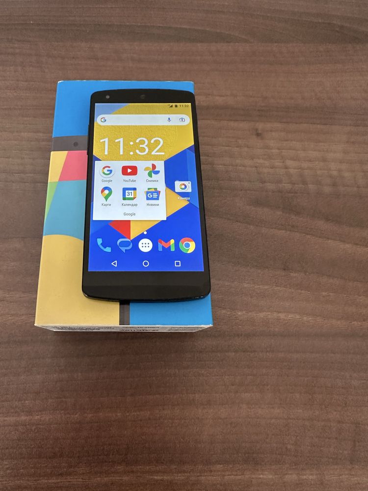 LG (Google) Nexus 5