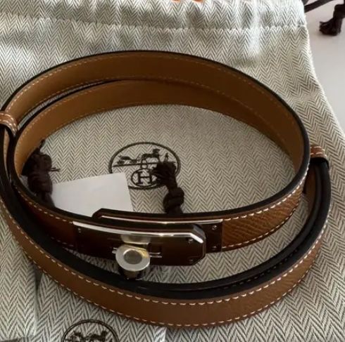 Hermes колан ………
