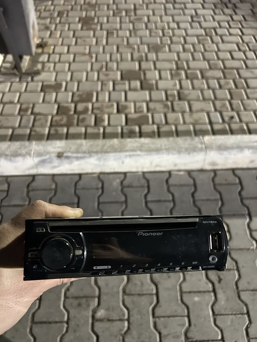 Продам мафон пионер блютузом