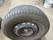 Goodyear              R 15